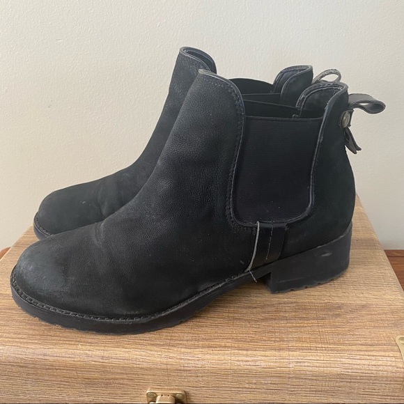Steve Madden Shoes - Steve Madden Graaham Ankle Boots
